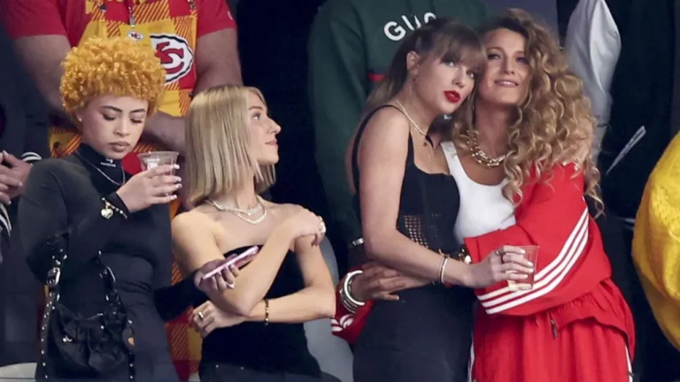 Taylor Swift Leaves Las Vegas After Super Bowl Celebrations with Friends.