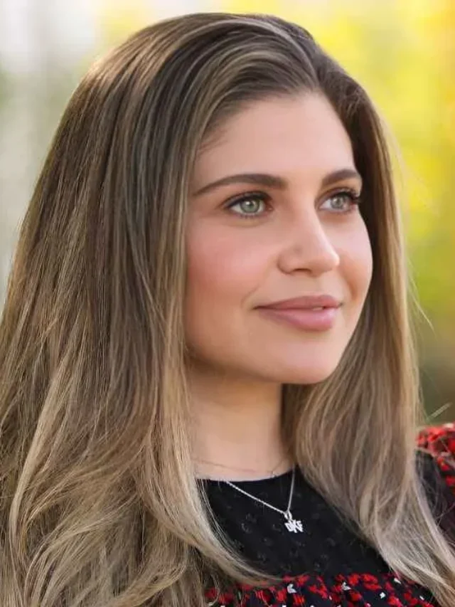 Danielle Fishel Reveals Shocking Breast Cancer Diagnosis.